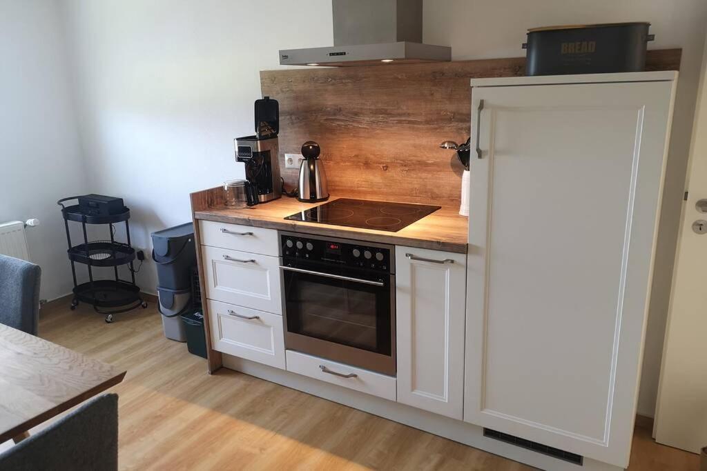 Ruhig Gelegene, Top Moderne Ferienwohnung - Hot Tub Und Sauna Gegen Aufpreis Neuhaus an Der Eger ภายนอก รูปภาพ