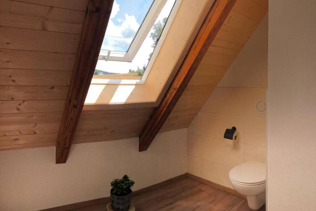 Ruhig Gelegene, Top Moderne Ferienwohnung - Hot Tub Und Sauna Gegen Aufpreis Neuhaus an Der Eger ภายนอก รูปภาพ