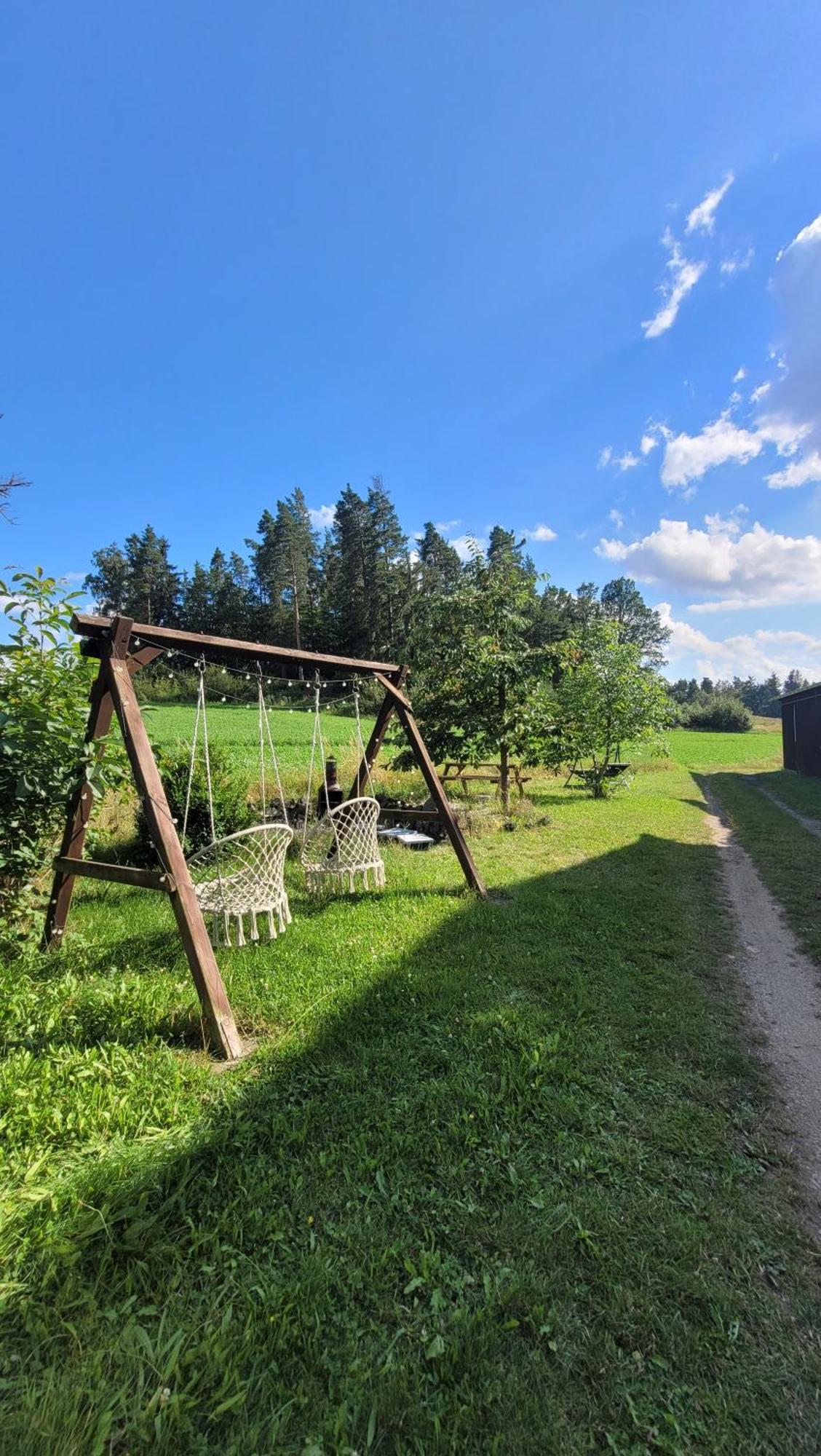 Ruhig Gelegene, Top Moderne Ferienwohnung - Hot Tub Und Sauna Gegen Aufpreis Neuhaus an Der Eger ภายนอก รูปภาพ