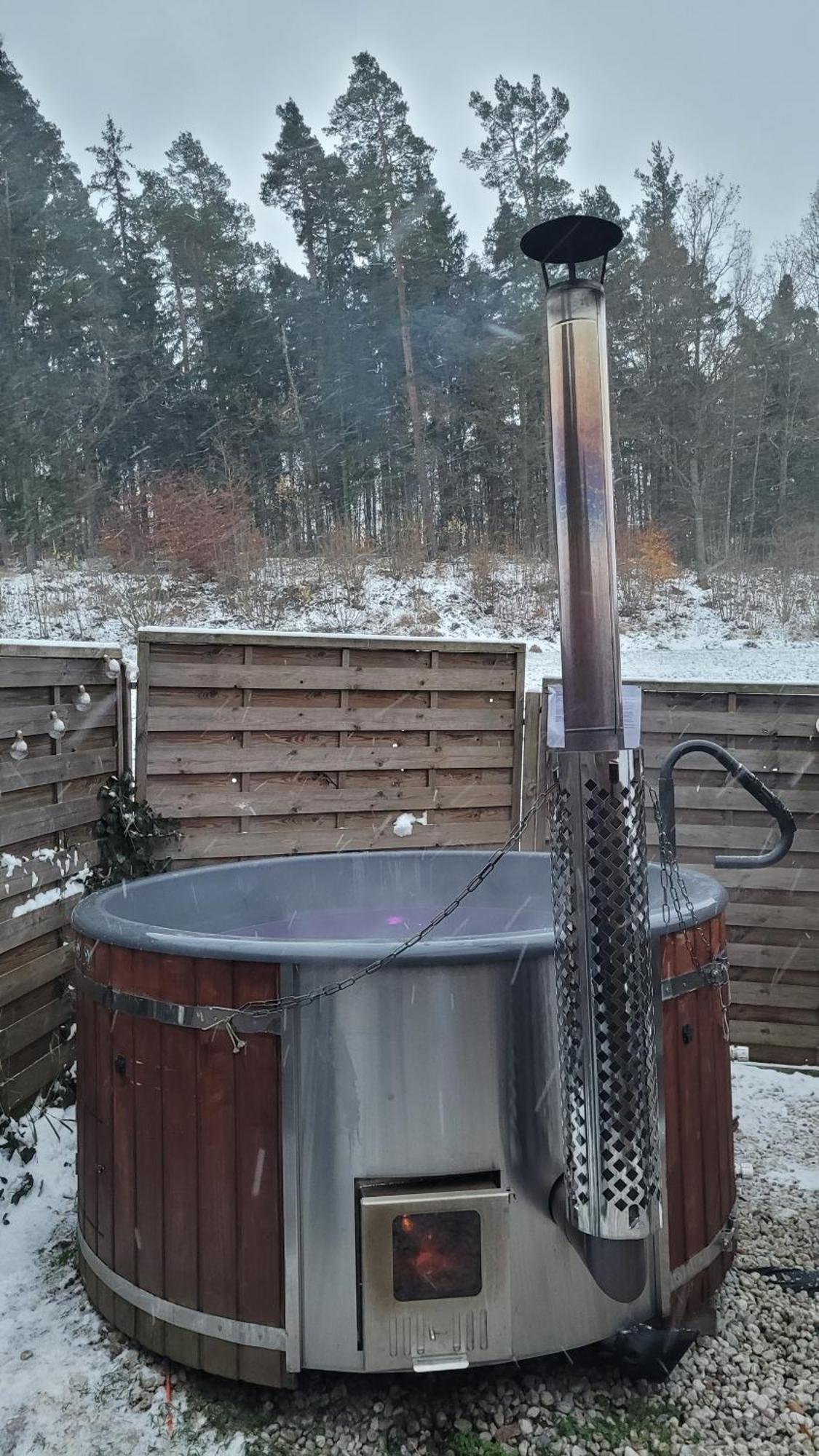 Ruhig Gelegene, Top Moderne Ferienwohnung - Hot Tub Und Sauna Gegen Aufpreis Neuhaus an Der Eger ภายนอก รูปภาพ